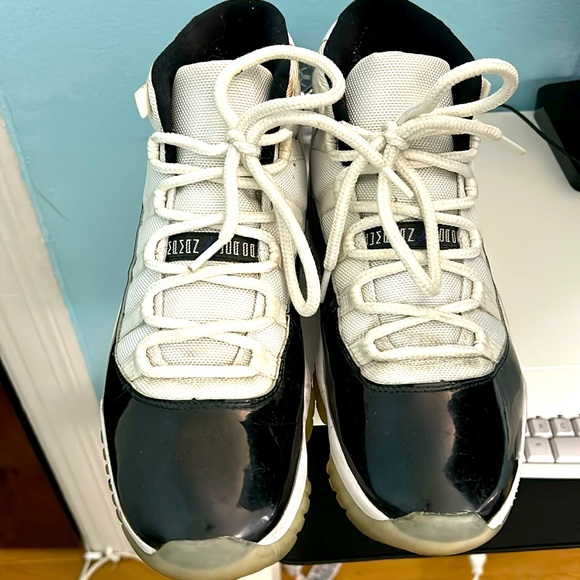 Jordan Other - Jordan 11 concords worn still very nice